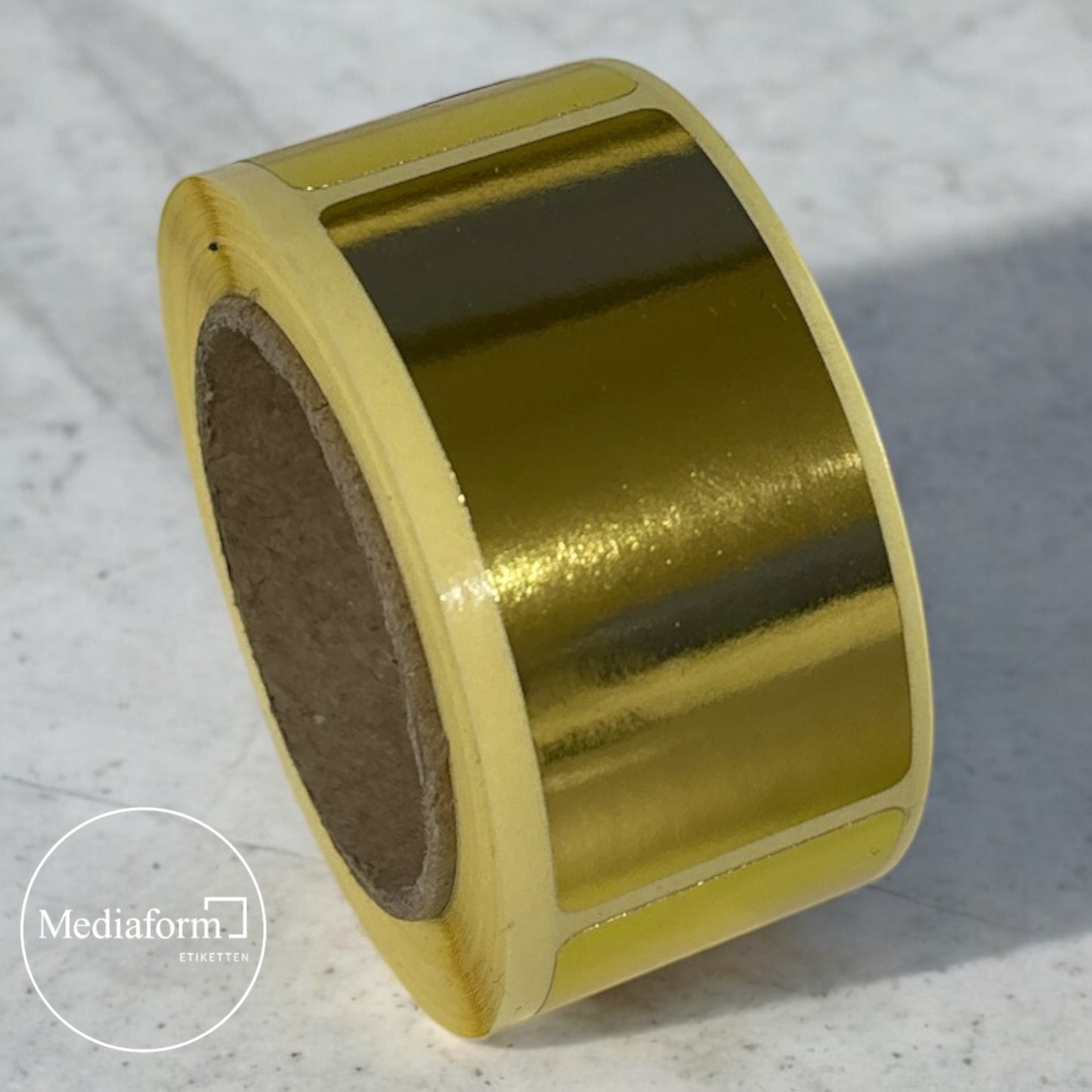 Etiketten auf Rolle 25x53mm gold glänzend
